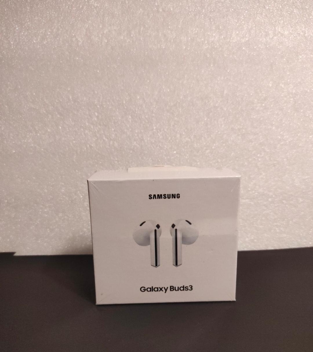 Samsung Galaxy Buds3 True Wireless Earbuds – Bluetooth 5.4, ANC, Silver